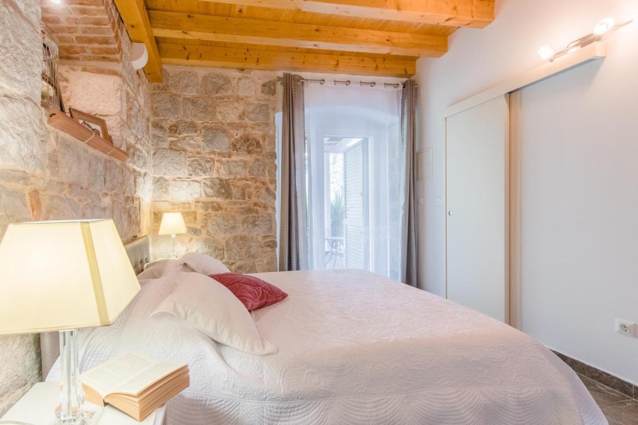 Jes Old Town Luxury Rooms Сплит Экстерьер фото